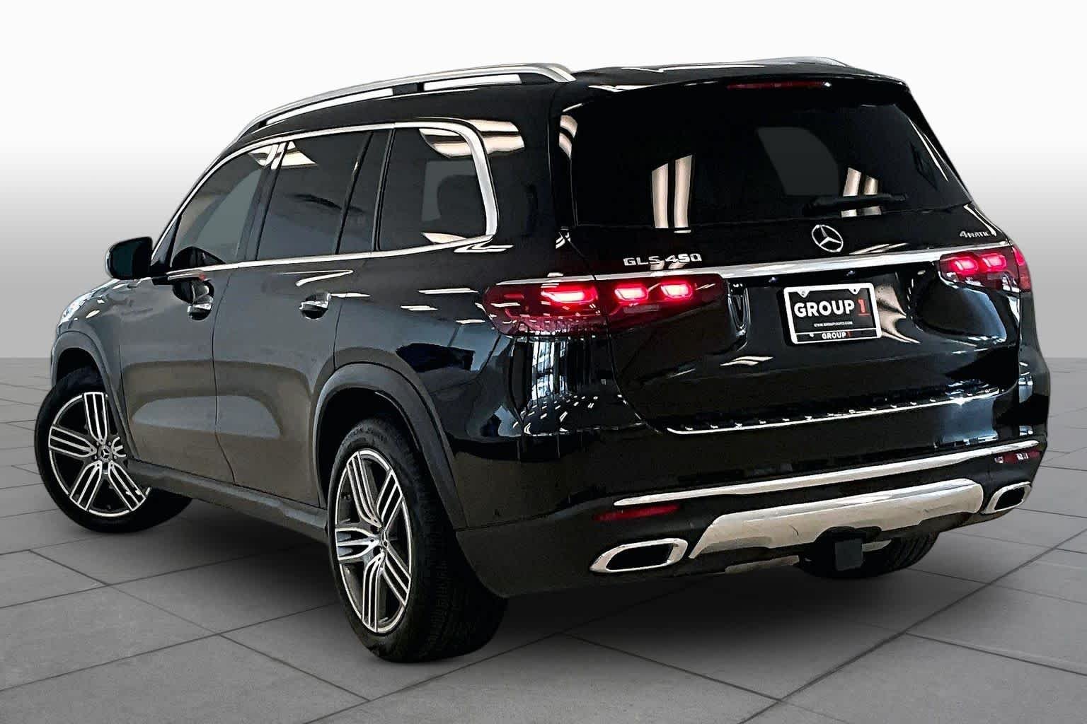 Used 2025 Obsidian Black Metallic Mercedes-Benz GLS 450 image 11