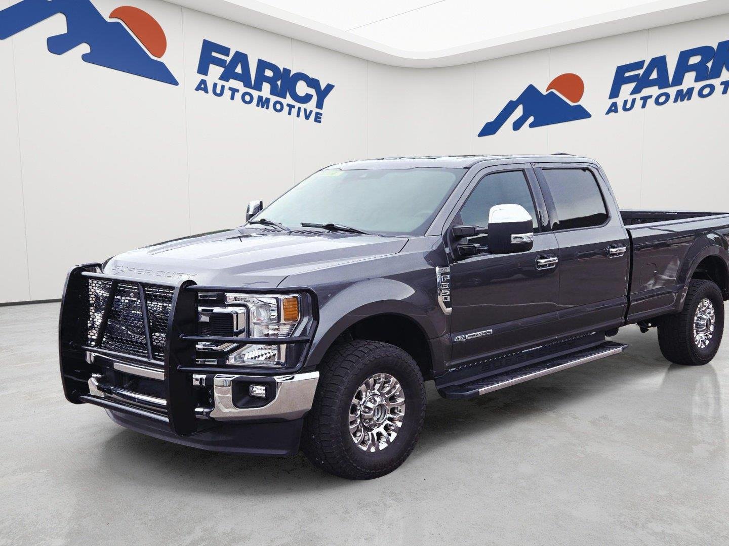 Used 2020 Magnetic Ford XLT image 1