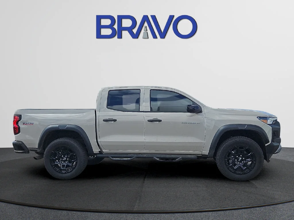 Used 2026 White Sands Chevrolet Trail Boss image 5