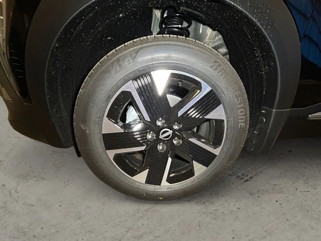 New 2026 Super Black Nissan SV image 14