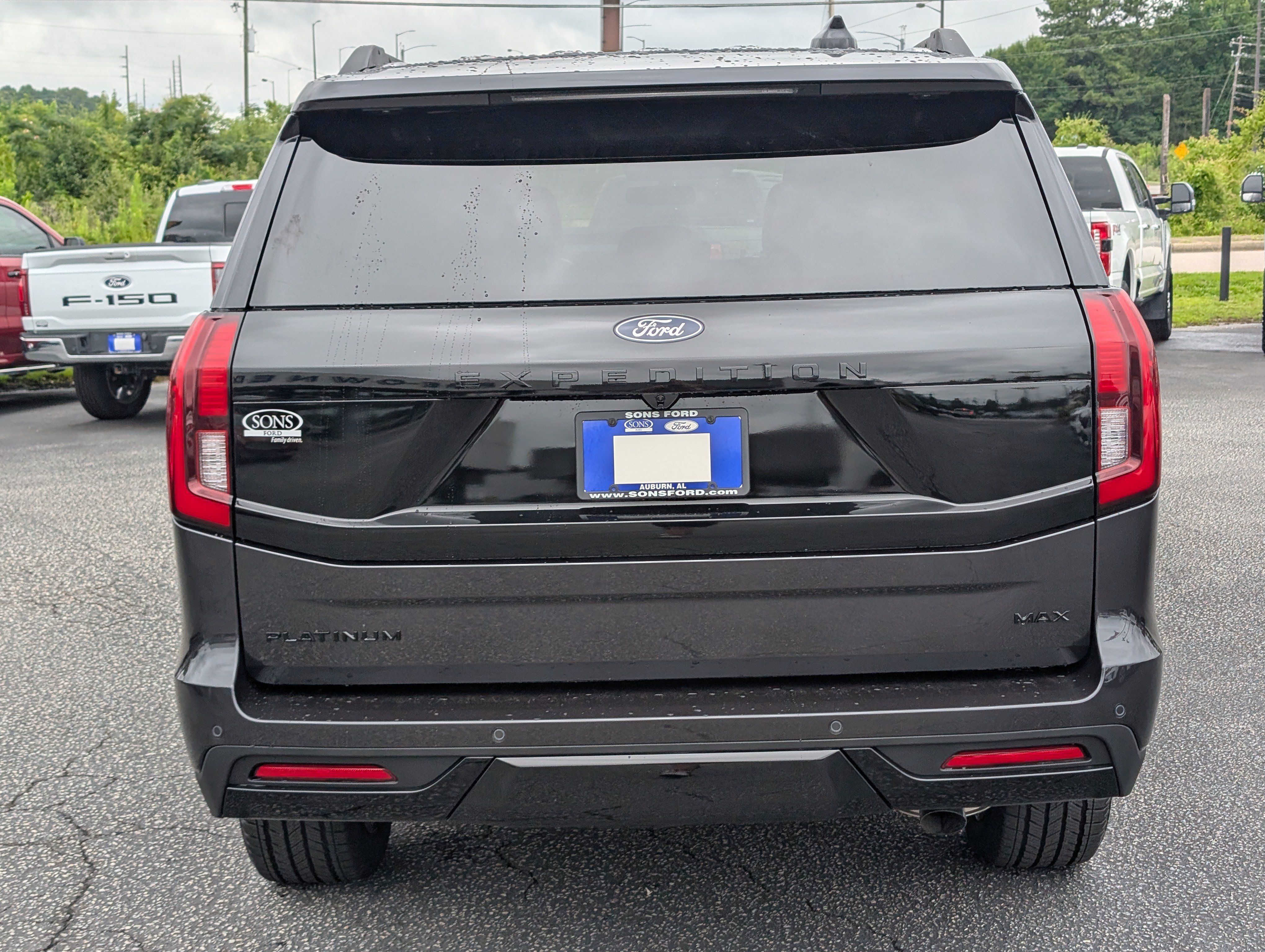 New 2027 Dark Matter Gray Metallic FORD Platinum image 10