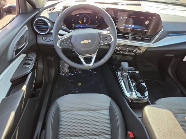 2026 Chevrolet Trax LT - Photo 8