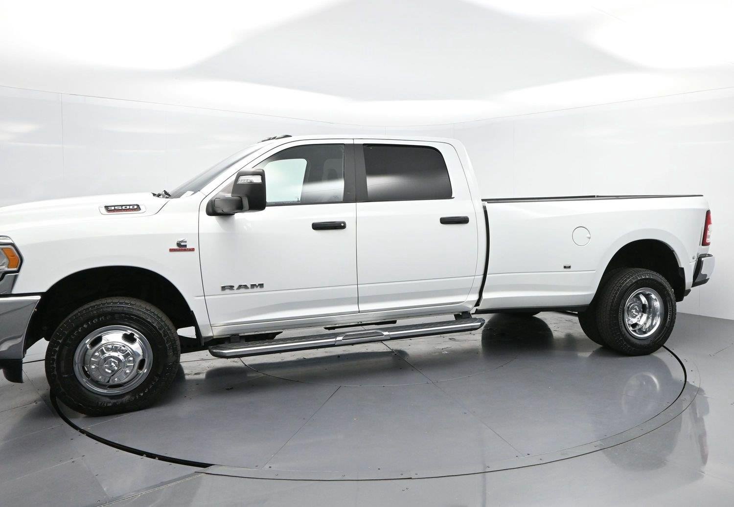 Used 2024 Bright White Clearcoat Ram Big Horn image 4