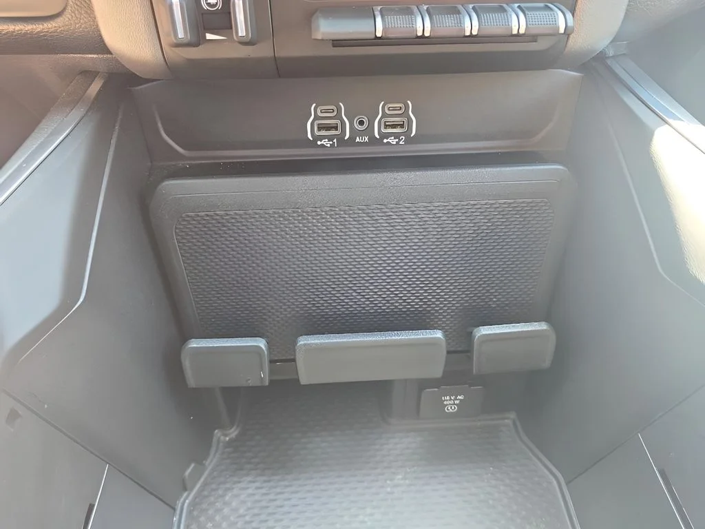 Used 2026 White Ram  image 20