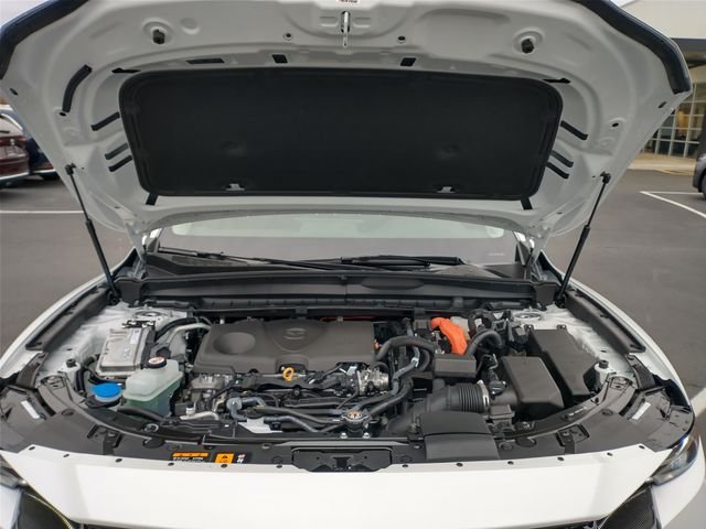 Used 2025 Beige Mazda Premium image 6
