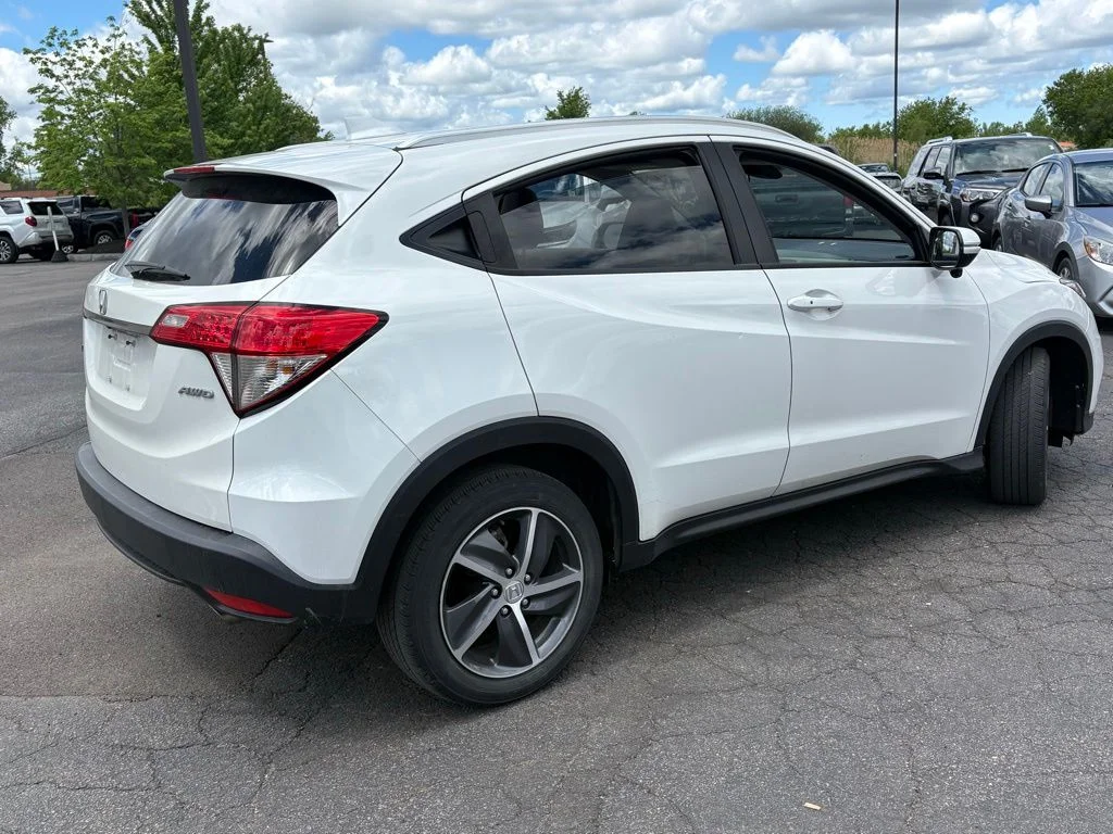 Used 2021 White Honda EX-L image 7