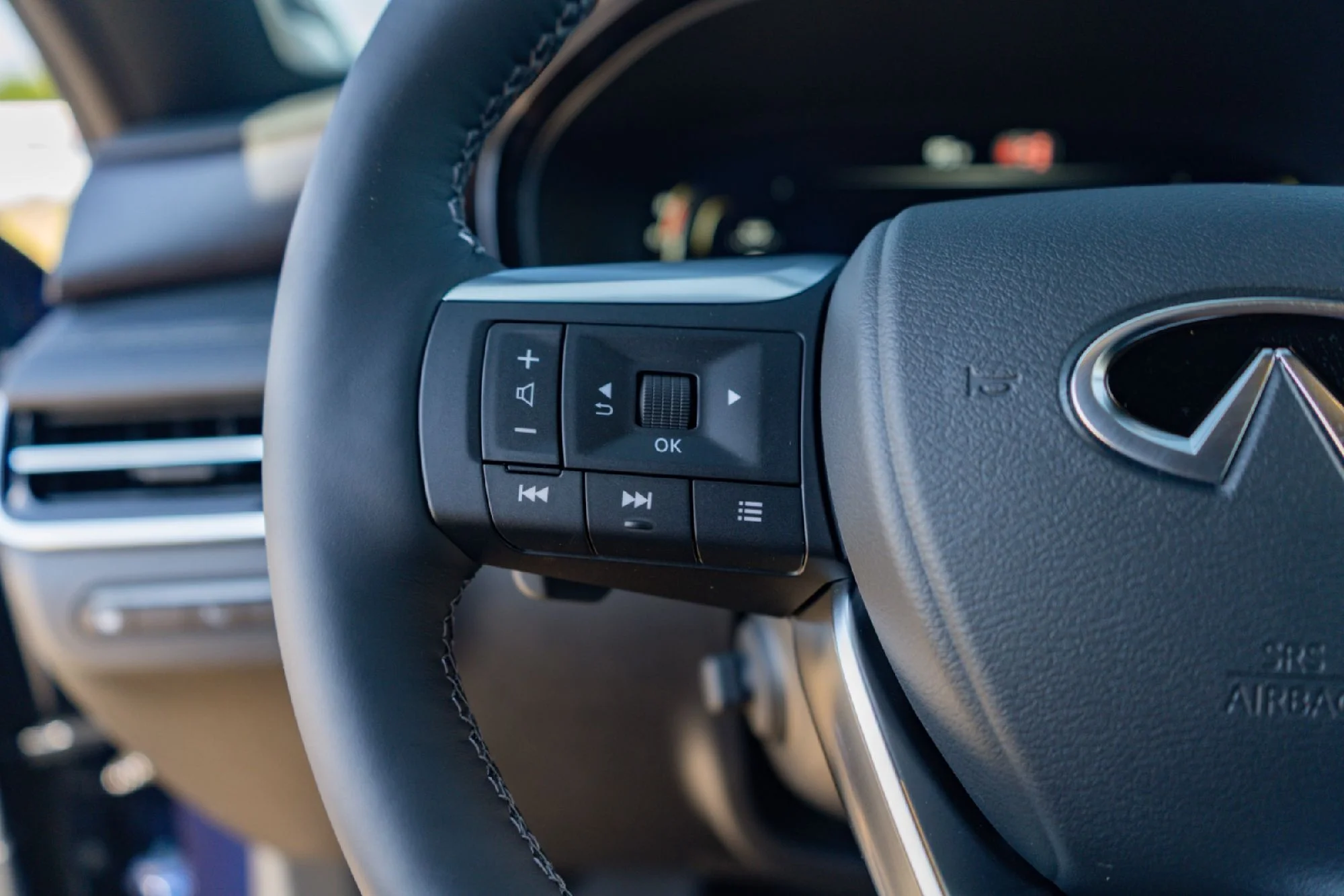 New 2027 GRAND BLUE INFINITI Autograph AWD image 13