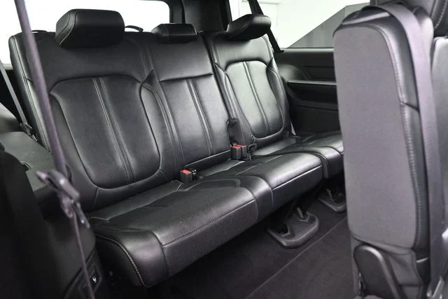 Used 2024 Black Jeep Series II image 25