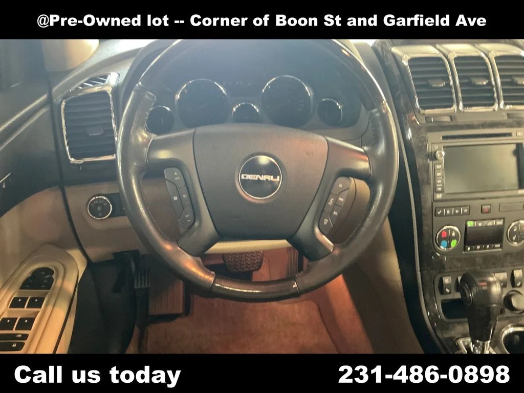Used 2011  GMC Denali image 16