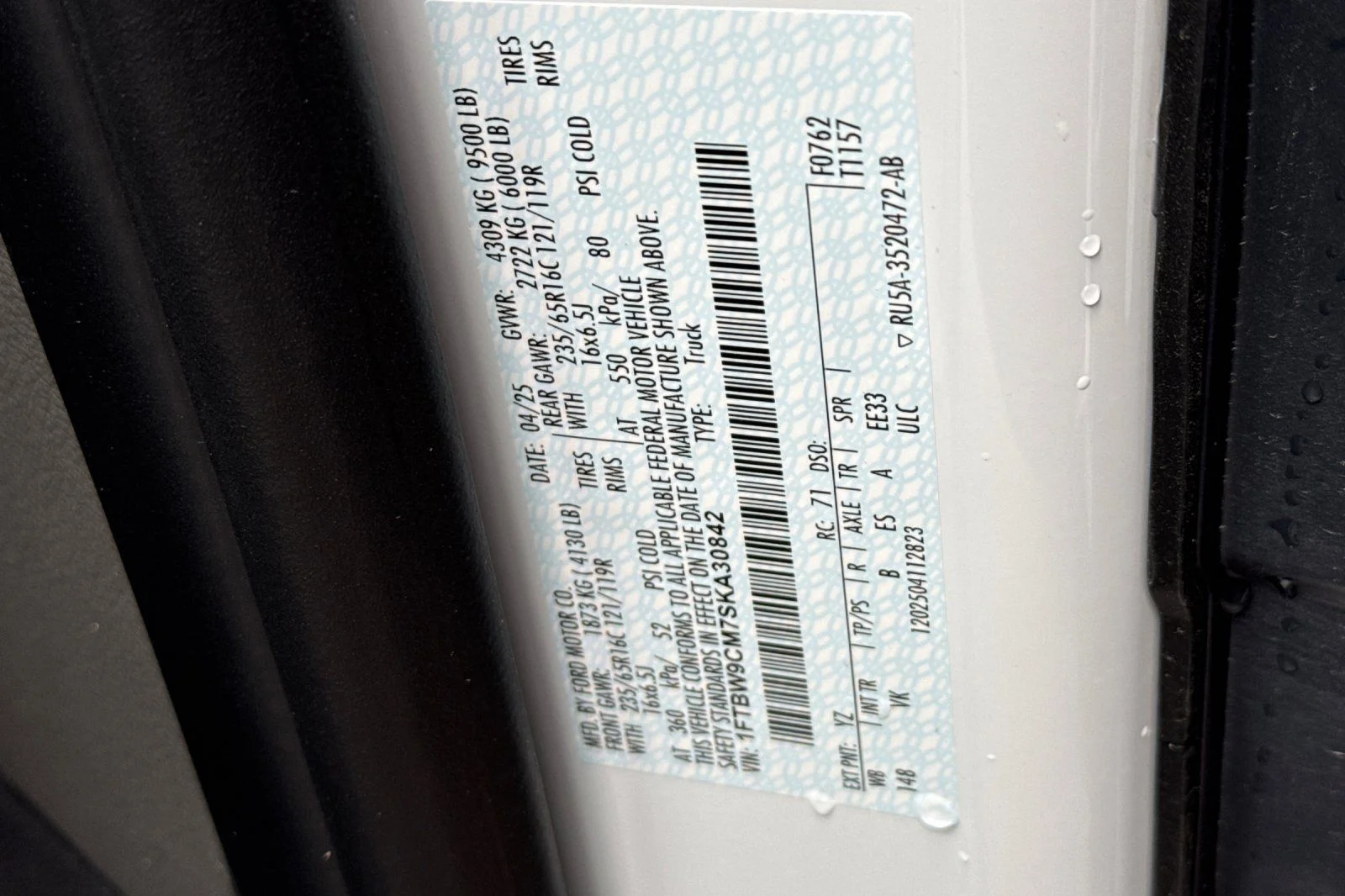 New 2025 Oxford White Ford Cargo Van image 27
