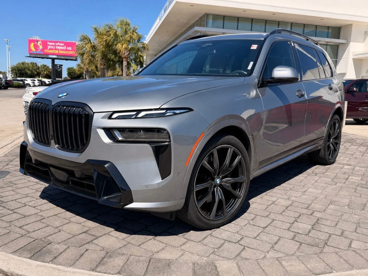 2024 BMW X7 xDrive40i's photo