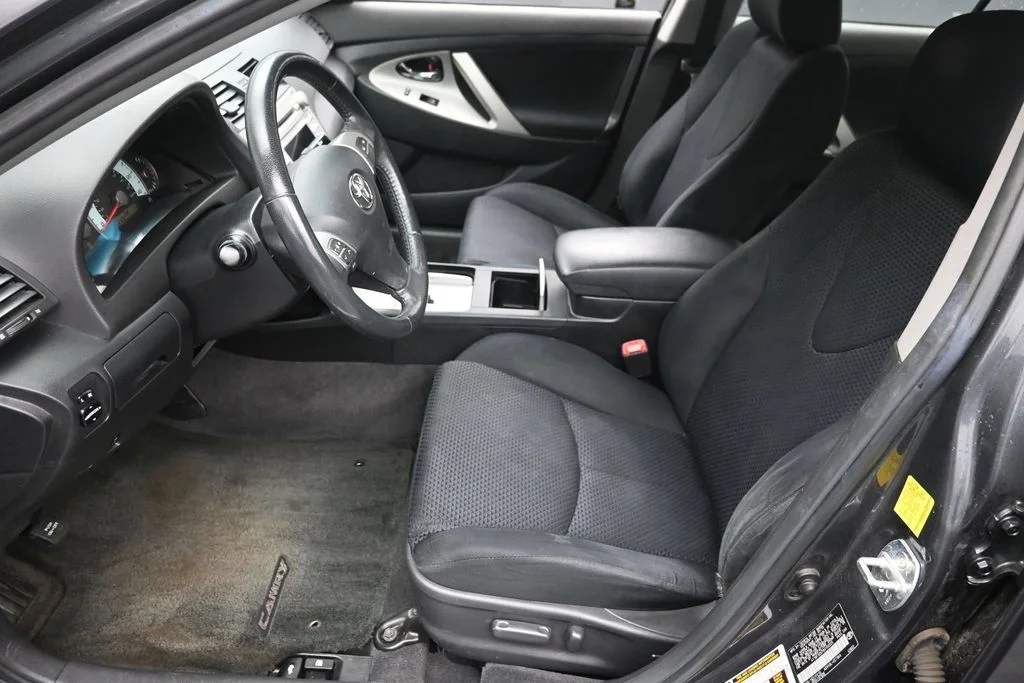 Used 2011 Gray Toyota SE image 16