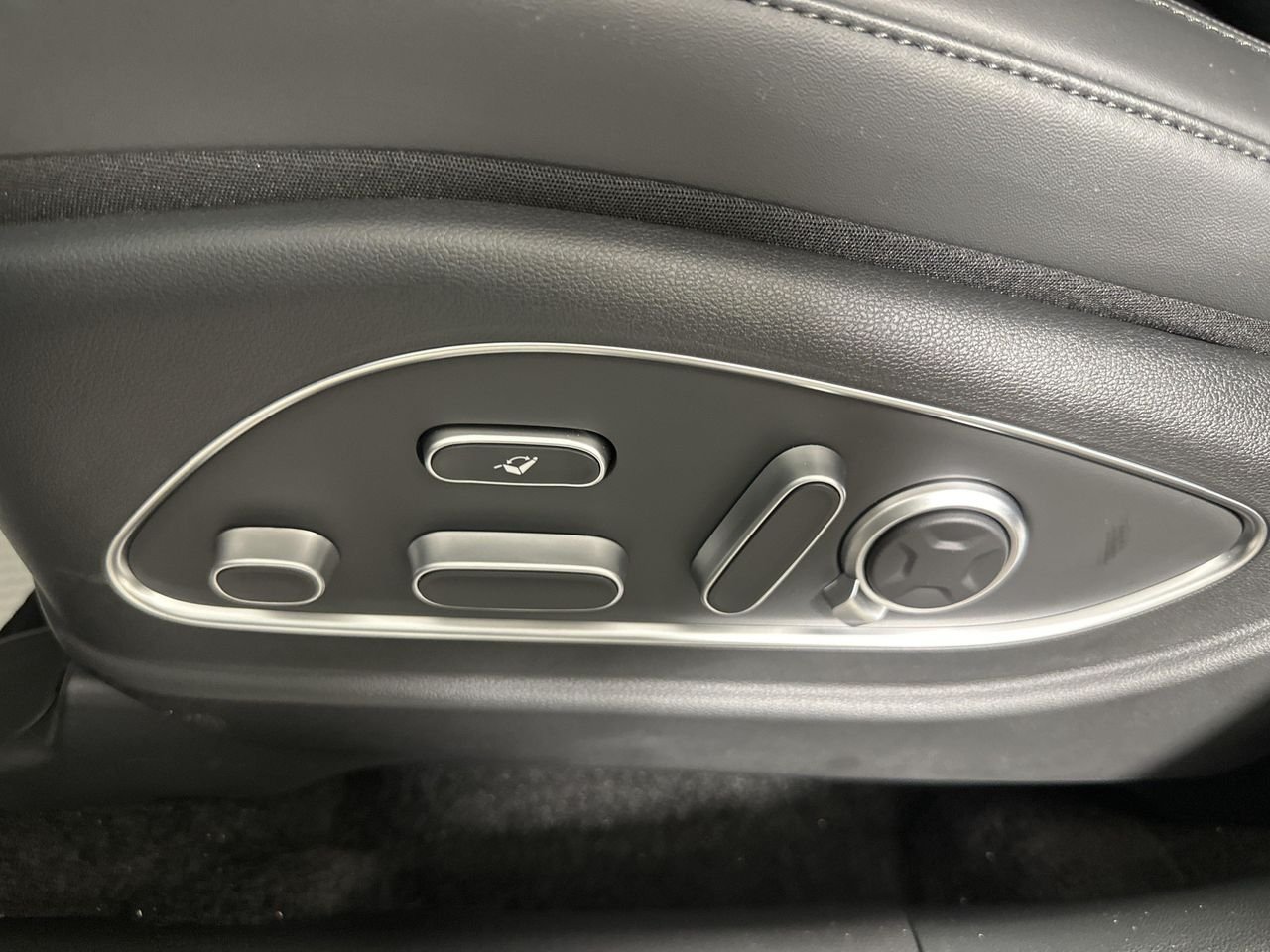 New 2026 Ecotronic Gray Pearl Hyundai Calligraphy image 10