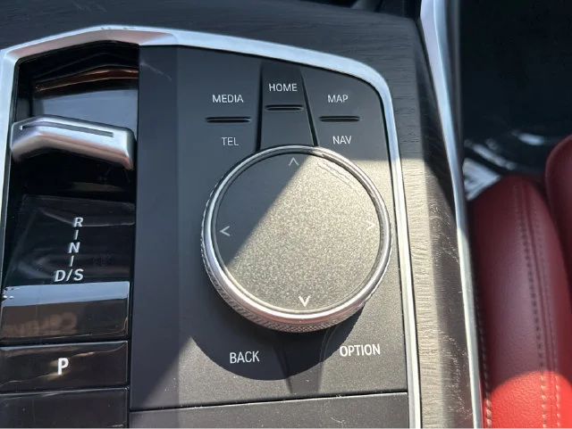 2023 BMW 3 Series 330i - Photo 21