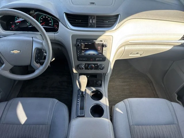 Used 2017 Silver Chevrolet LS image 11