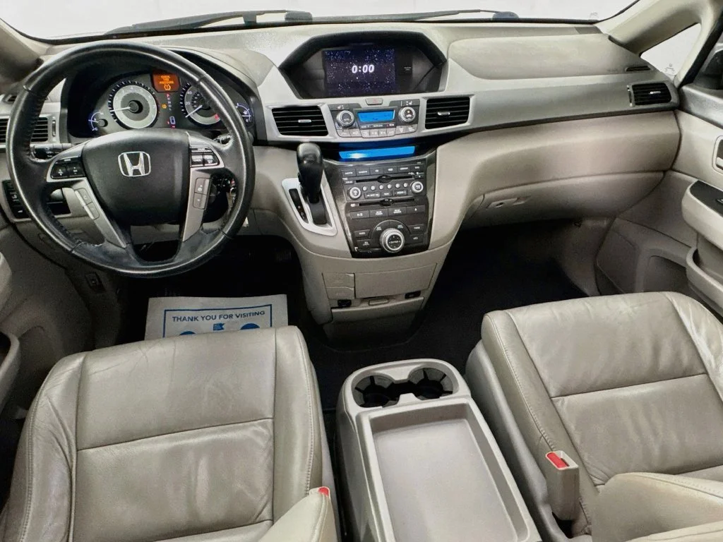 Used 2011 Gray Honda Touring image 27