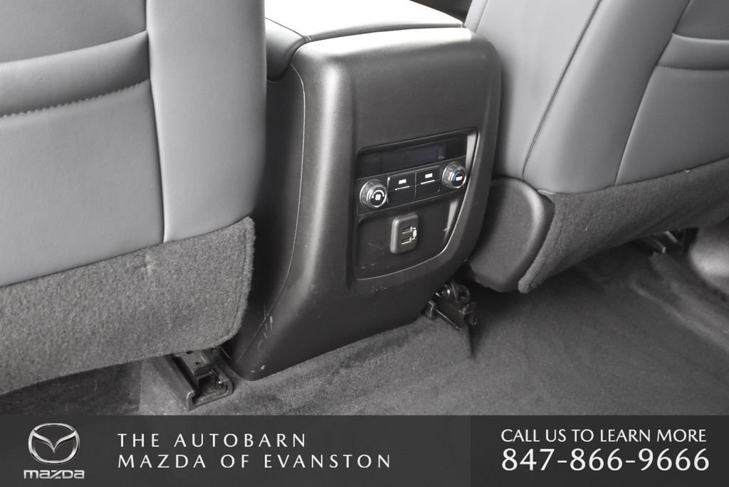 Used 2022 Summit White Buick Essence image 28