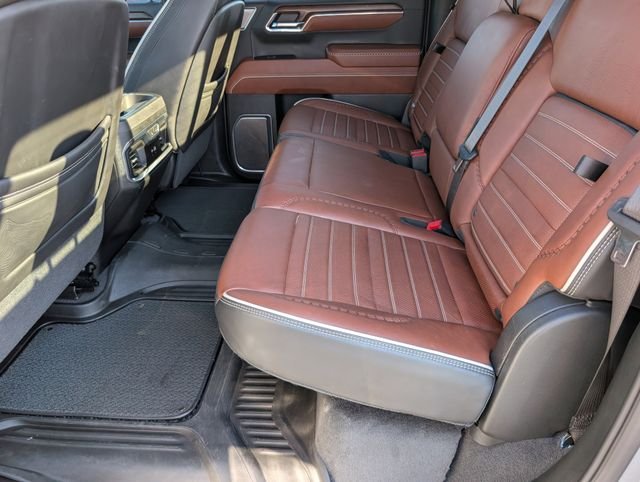 Used 2024 Silver GMC Denali Ultimate image 30