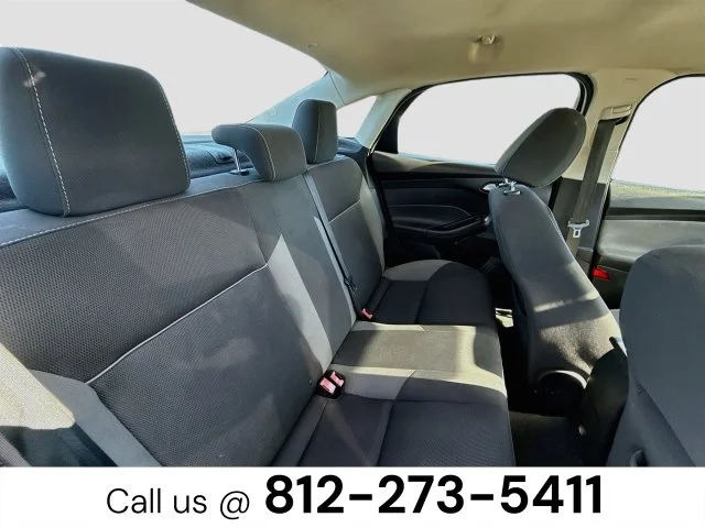 Used 2013 Blue Ford SE image 23