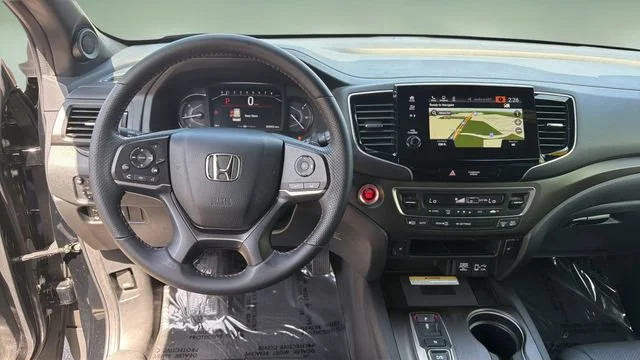 Used 2023 Black Honda AWD TrailSport image 18