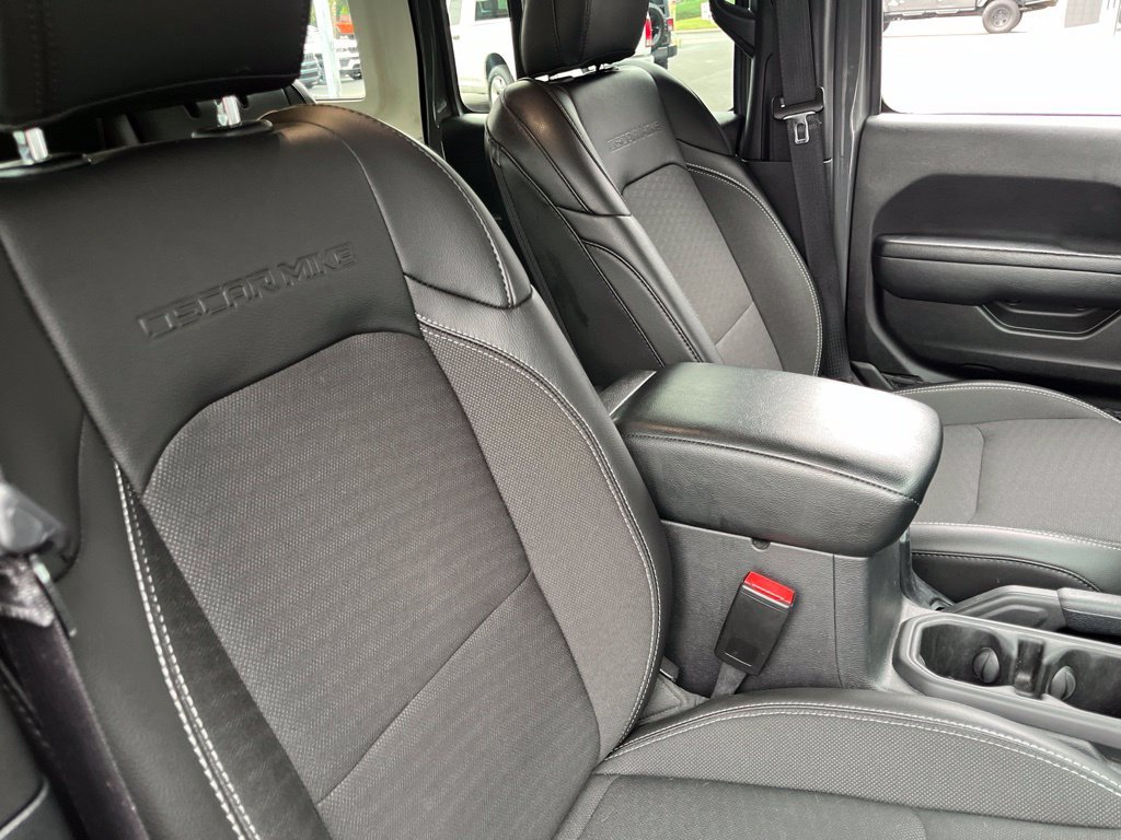 Used 2023 Gray Clearcoat Jeep Freedom Edition image 44