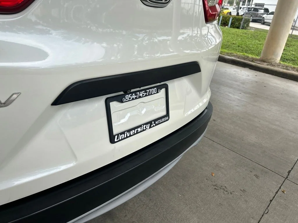 Used 2018 White Honda LX image 17