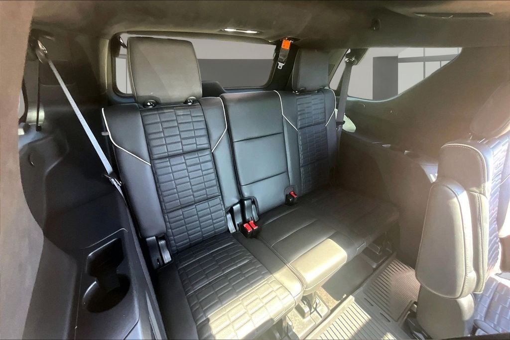 Used 2024 Gray Cadillac Sport Platinum image 29