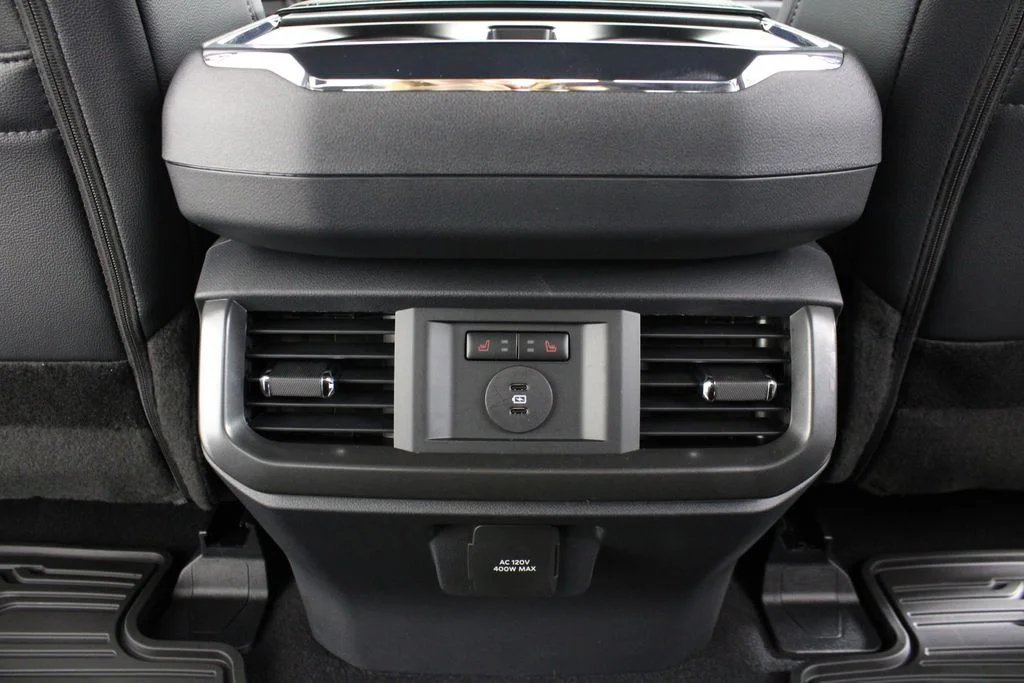 New 2026 White Ford Lariat image 15