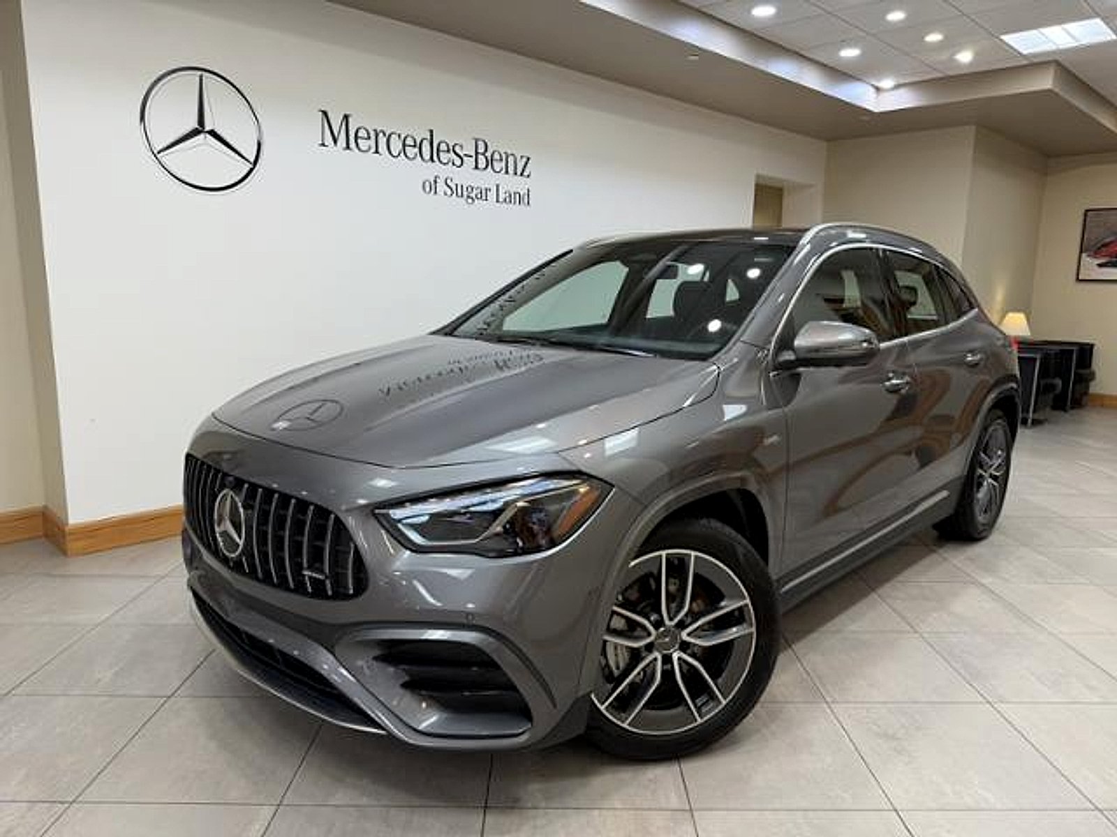 Certified Used 2026 Mountain Grey Metallic Mercedes-Benz 4MATIC® image 1