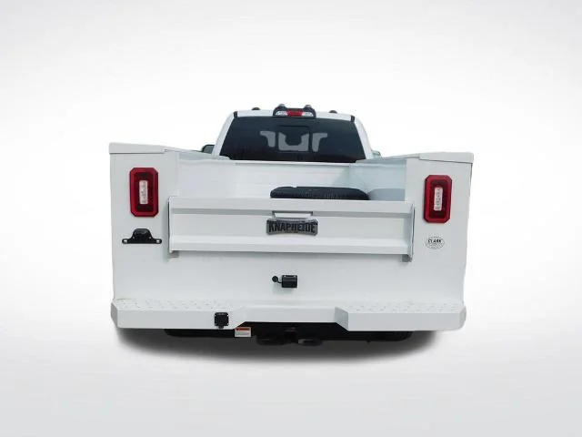2025 Ford F-350 Super Duty Chassis Cab XL - Photo 39