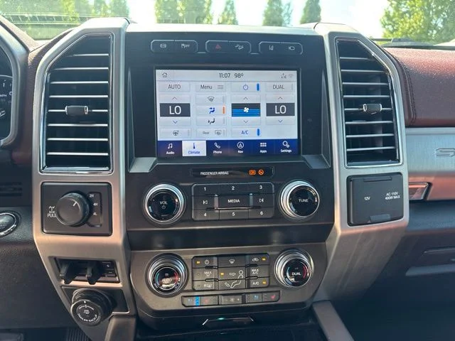 Used 2021 Black Ford Platinum image 12