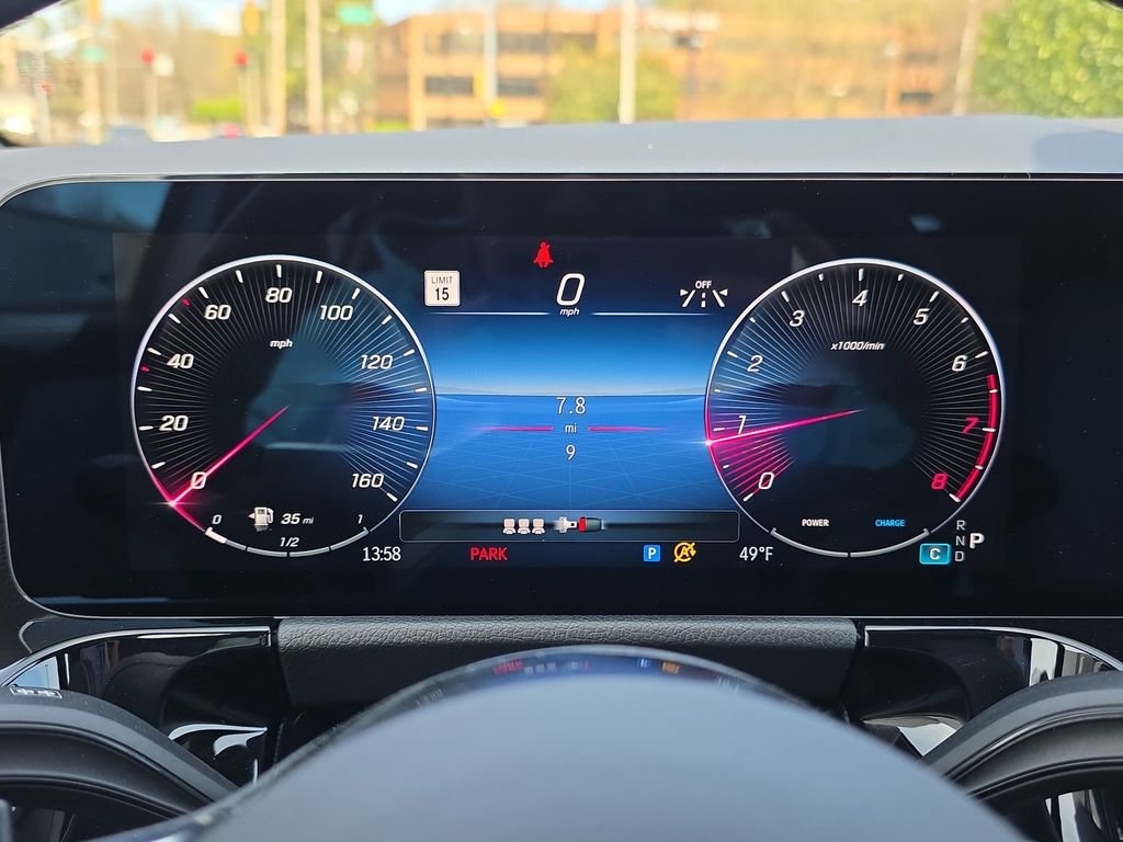 New 2026 Polar White Mercedes-Benz GLA 250 image 23