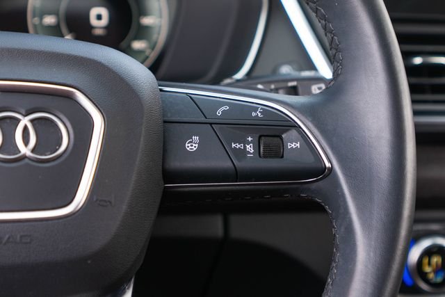 Used 2024  Audi 55 Premium image 19