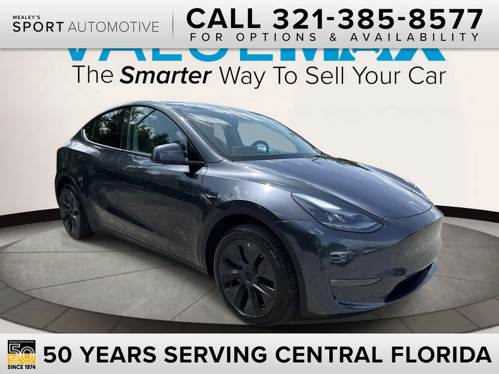 2025 Tesla Model Y Long Range Dual Motor All-Wheel Drive's photo