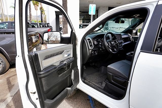 Certified Used 2022 White Ram Big Horn image 38