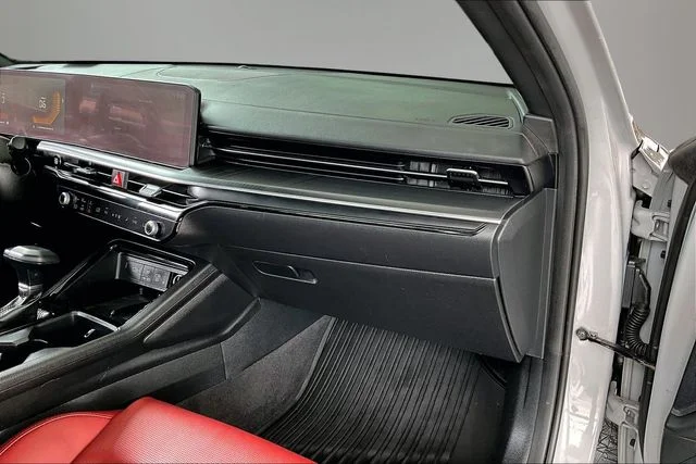 Used 2025 Gray Kia GT-Line image 21
