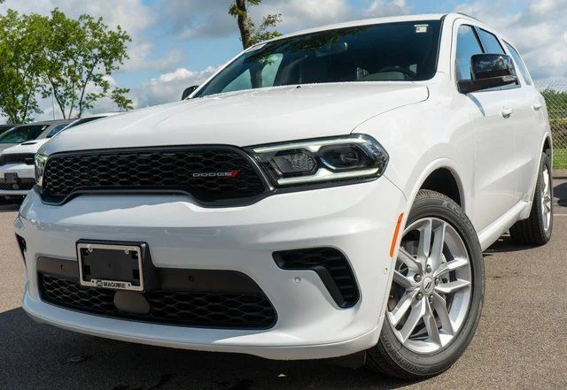New 2026 White Knuckle Clear-Coat Exterior Paint Dodge GT Plus image 1