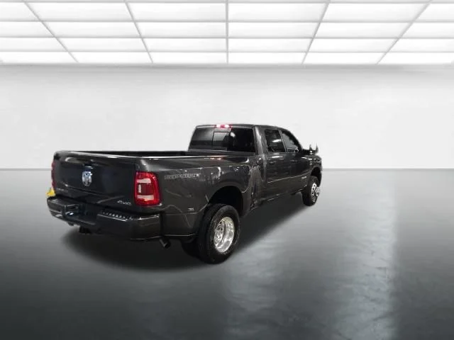 Used 2024 Gray Ram Laramie image 5