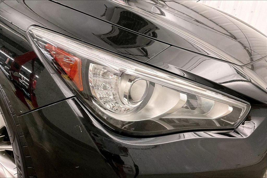 Used 2018 Black INFINITI 3.0t LUXE image 33