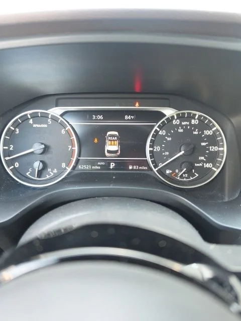 Used 2023 White Nissan SL image 8