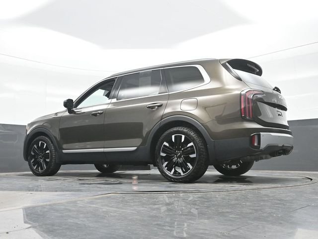 Used 2024 Green Kia SX-Prestige image 19