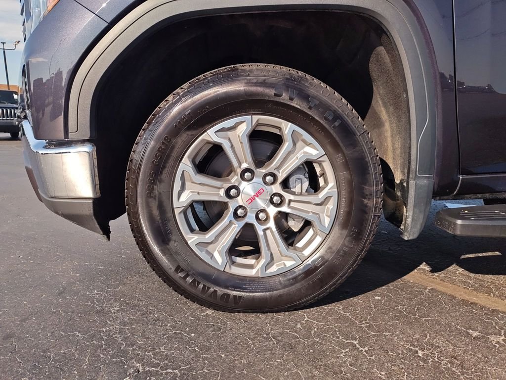 Certified Used 2024 Silver GMC SLT image 10