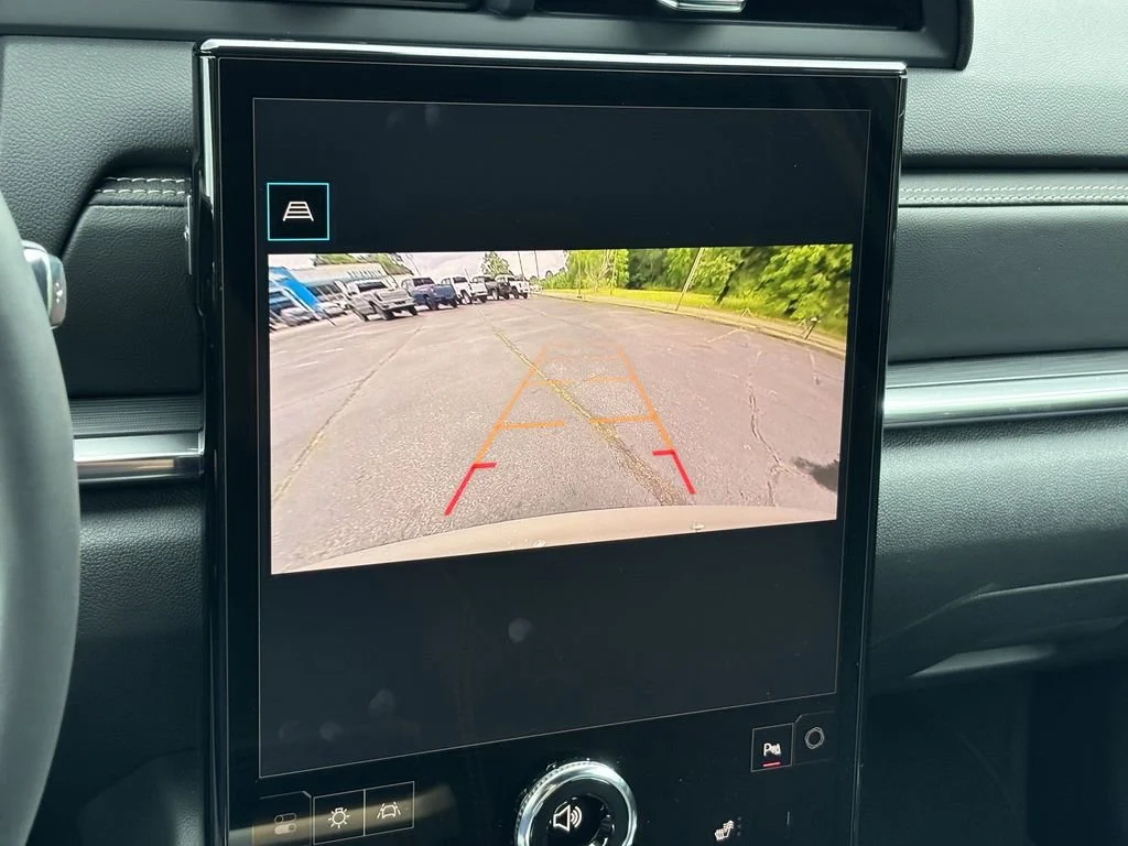 New 2026 Riverstone Metallic GMC Elevation image 18