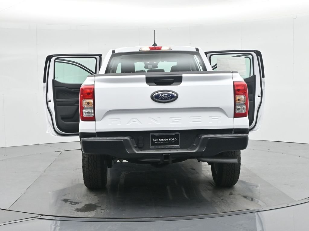 New 2025 White Ford XL image 30