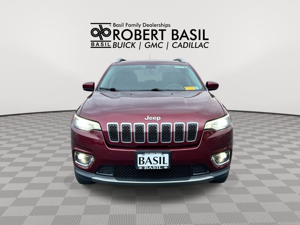 Used 2019 Red Jeep Limited image 3