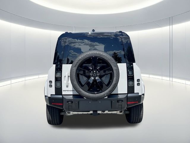 New 2026 Borasco Grey Land Rover X-Dynamic SE image 4
