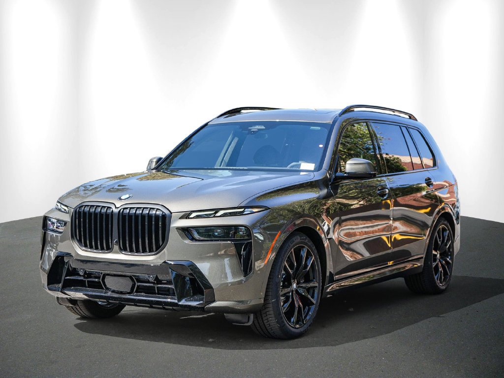 2027 BMW X7 photo 3