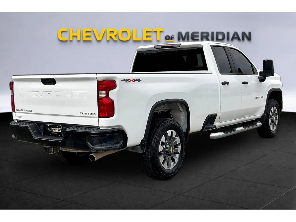 Used 2023 Summit White Chevrolet Custom image 10