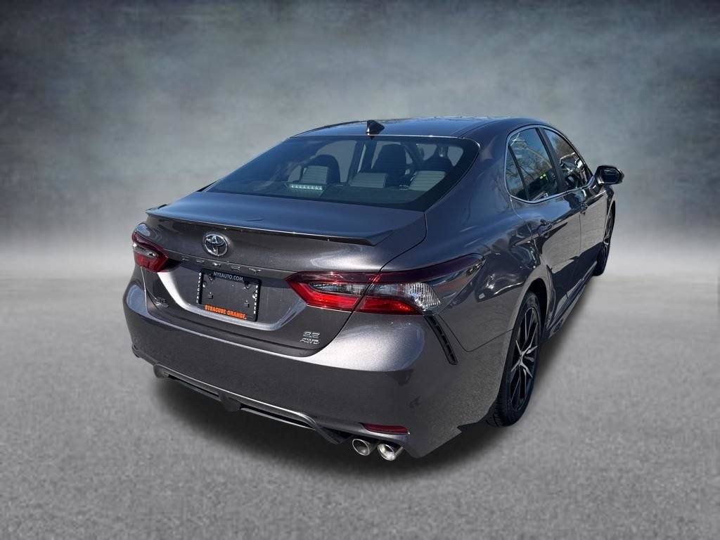 Used 2024 Gray Toyota SE image 5