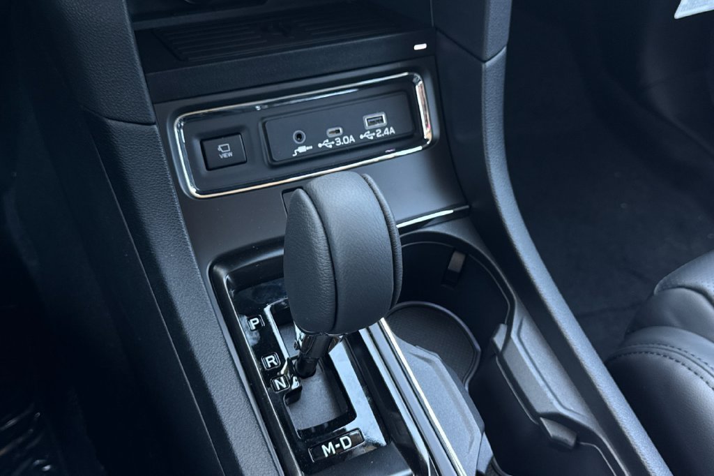 New 2026 SAPPHIRE BLUE PEARL Subaru Onyx Edition Touring 7-Passenger image 29